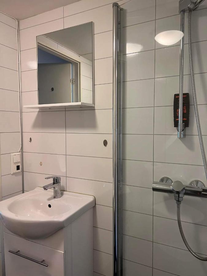 Feelhome Small 1 Bedroom Apartment Polar Vegen Тромсе Екстер'єр фото